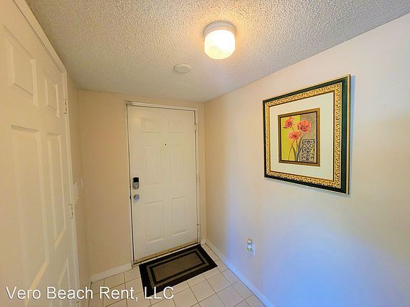 2nd image of 1610 N 42nd Cir APT 309