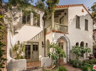 1982 N Normandie Ave, Los Angeles, CA 90027