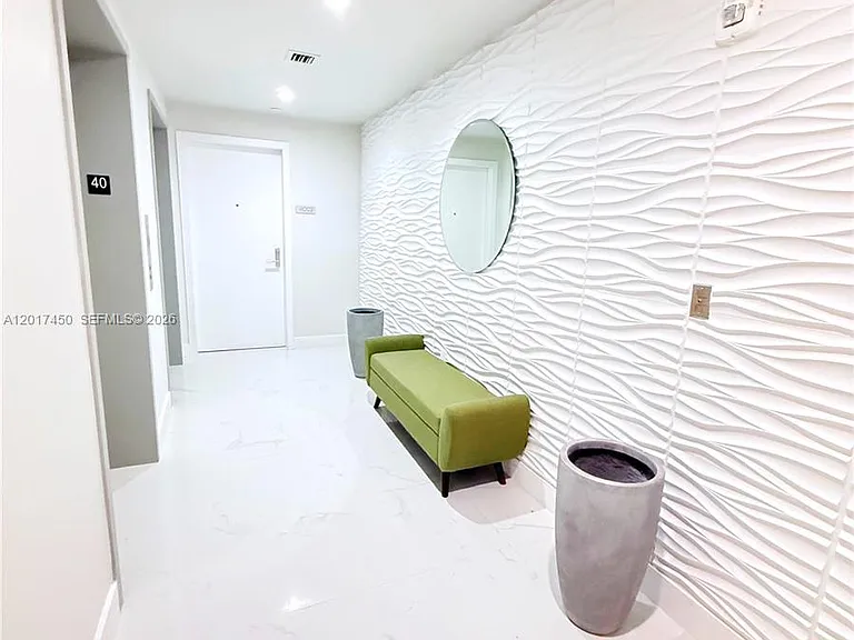 700 NE 24th St #4002 — Photo 22