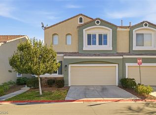 972 Prestwick St, Las Vegas, NV 89145