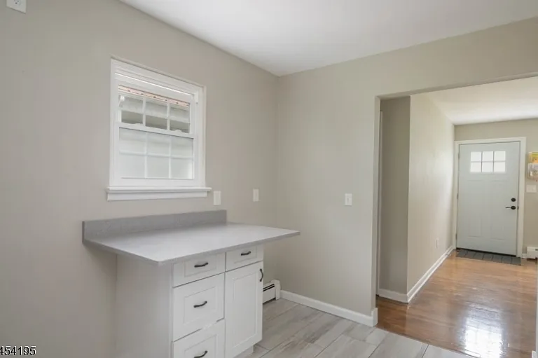 83 Chestnut St #2 — Photo 5