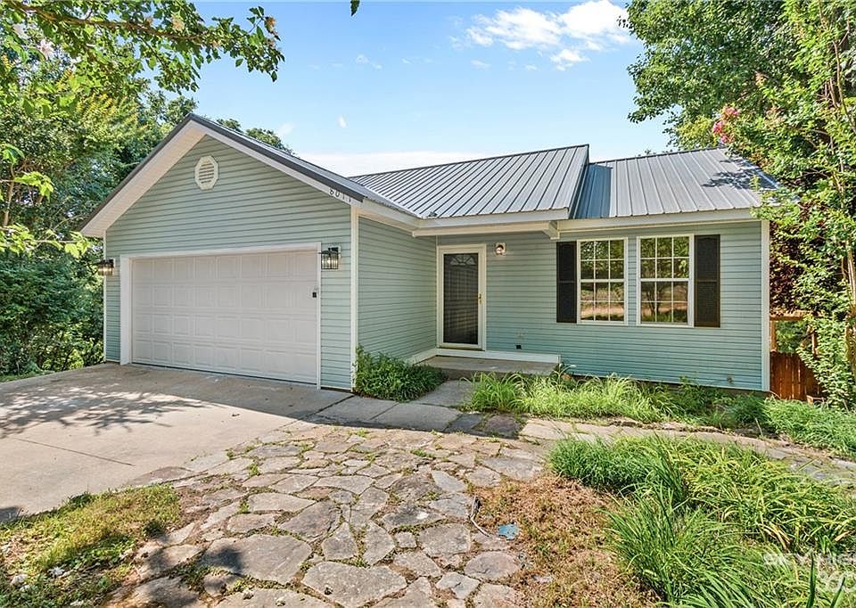 1st image of 8011 Gum Dr