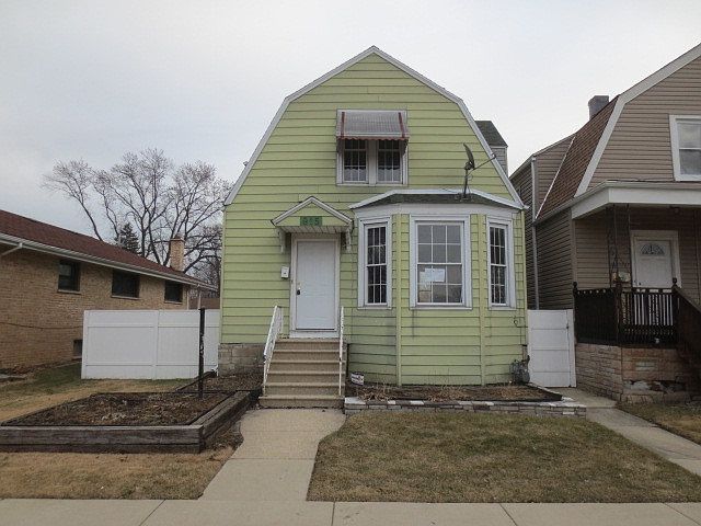 1st image of 915 N 9th Ave