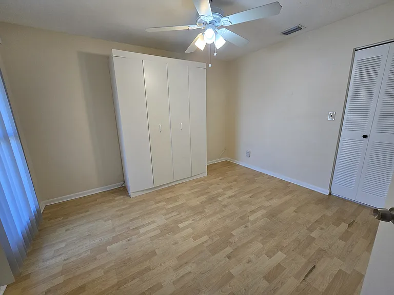317 Dania St — Photo 11