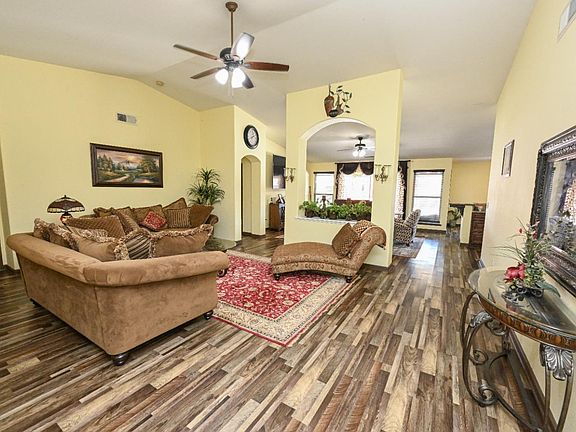 3rd image of 1135 Raffer Johnson Dr