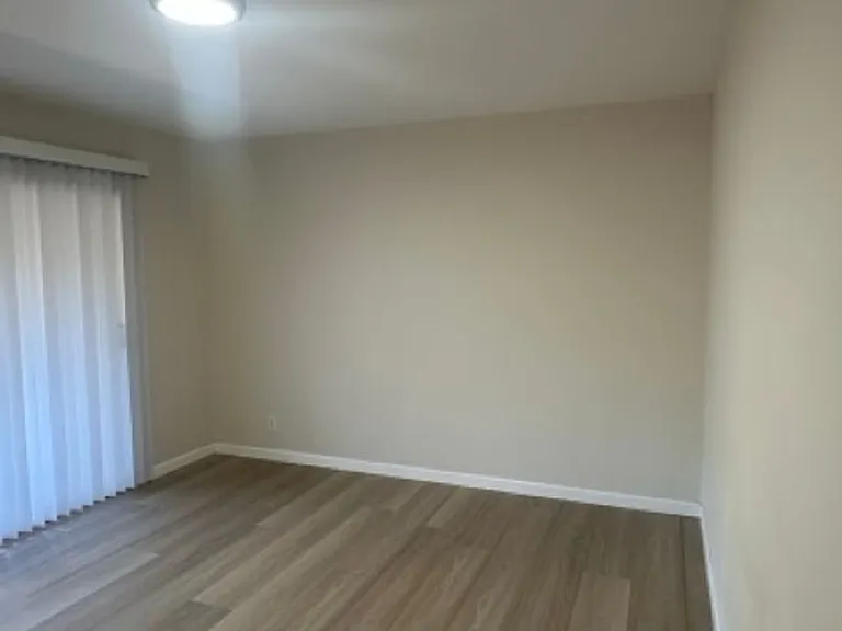 1427 El Camino Real #RL — Photo 12