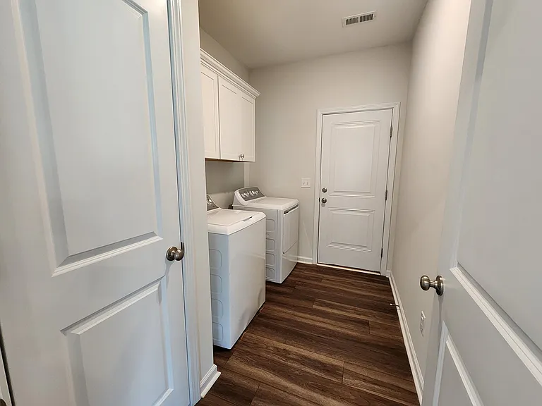 6217 Cadence Dr — Photo 16