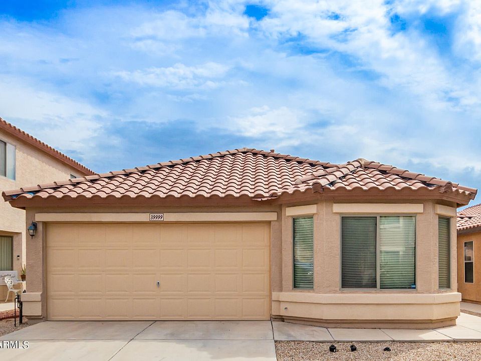 1st image of 39999 W Thornberry Ln