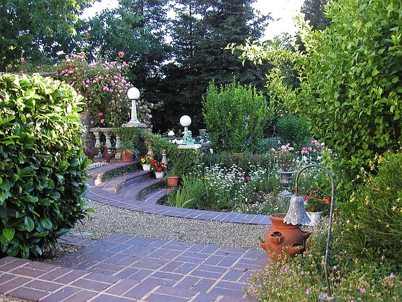 Approaching Cutting Garden