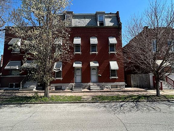 2nd image of 2842-44 Iowa Ave
