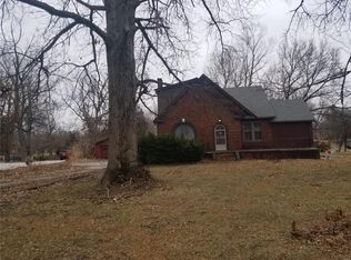 210 S 9th St, East Alton, IL