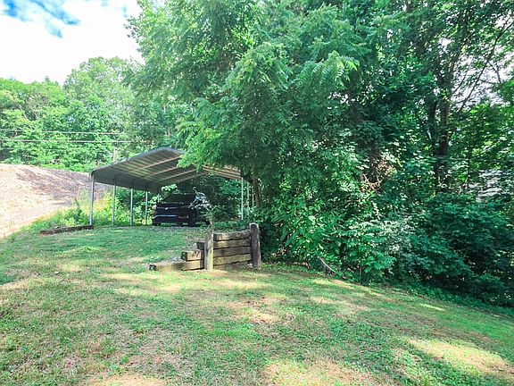 2nd image of 158 Burkhart Rd