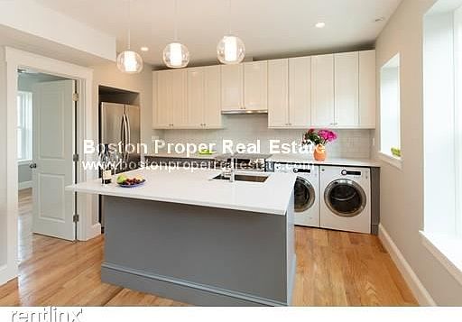 30 Montebello St. #2 Boston - Jamaica Plain Unit Photo 2