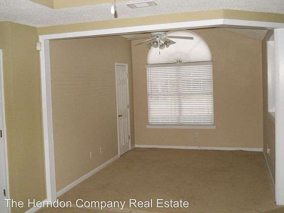 4th image of 3987 Stratford Cir