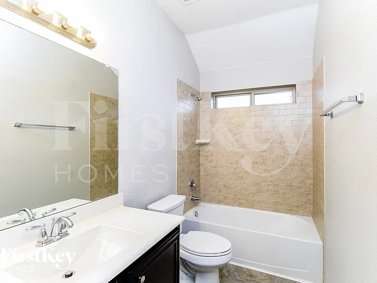 1309 Alder Tree Ln — Photo 13