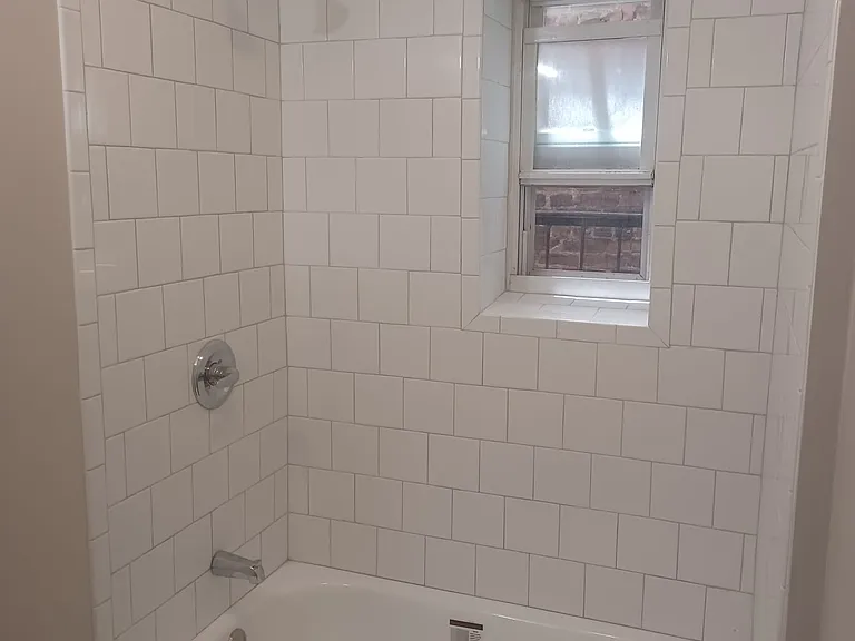 109 Ocean Ave #2A — Photo 12