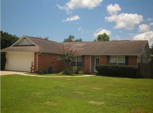 2735 Rambler Ct, Navarre, FL 32566