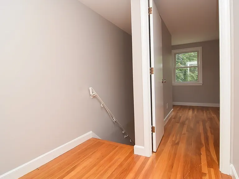 37-49 Arcadia Ave #45 — Photo 13