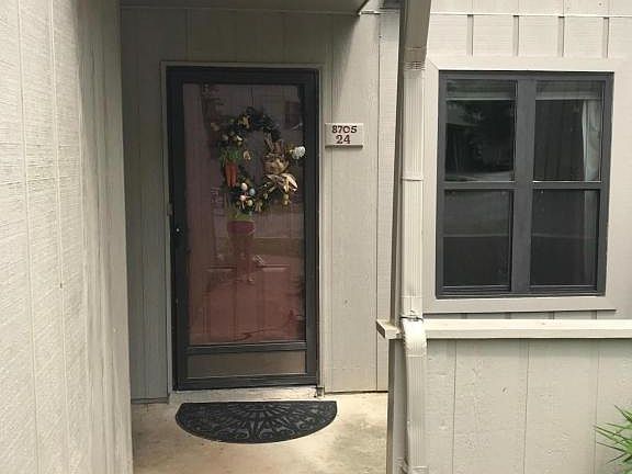 2nd image of 8705 Olde Colony Trl APT 24