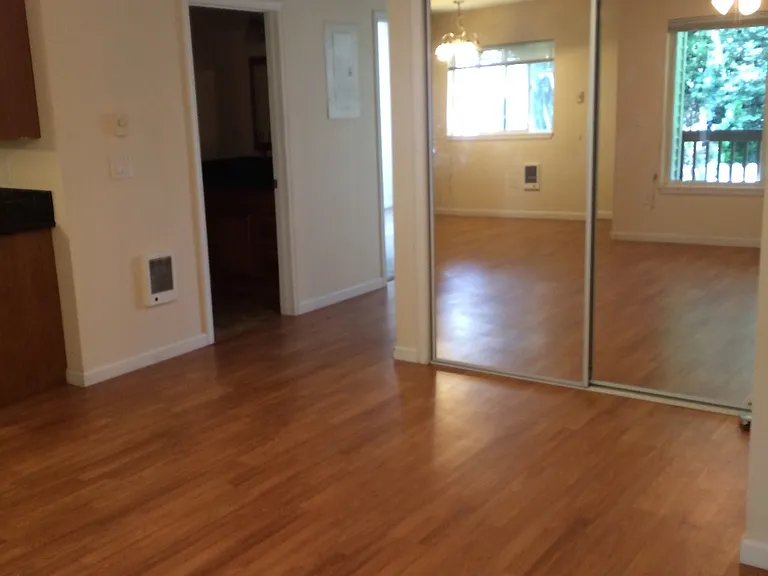 3911 SE Mall St #1A — Photo 10