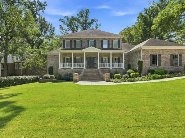 104 Crosscreek Ln, Florence, AL 35634