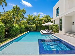 5288 Alton Rd, Miami Beach, FL 33140