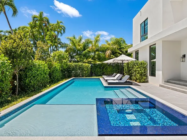 5288 Alton Rd, Miami Beach, FL 33140