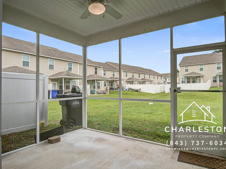 7824 Montview Rd — Photo 3