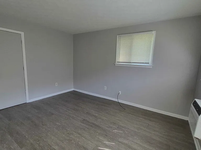 250 E Nottingham Rd #3 — Photo 5