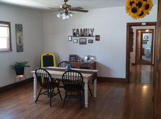 39 W 12th Ave, Oshkosh, WI 54902