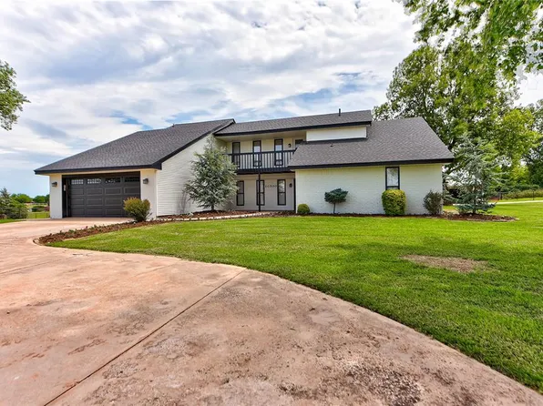 10500 McClain Ave, Yukon, OK 73099