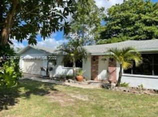 17200 SW 208th St, Miami, FL 33187