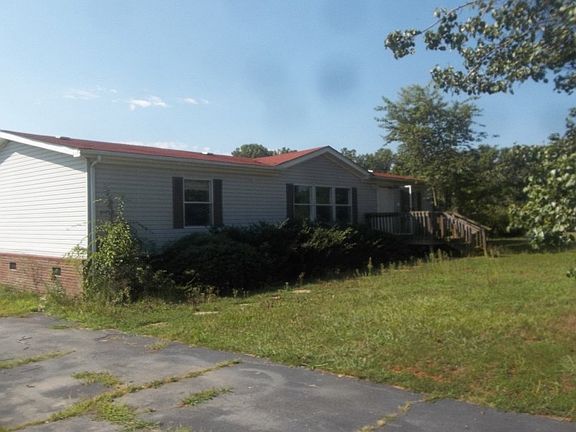3rd image of 102 Karens Ct