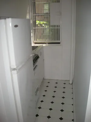 Rented by Crown Realty Group | media 7