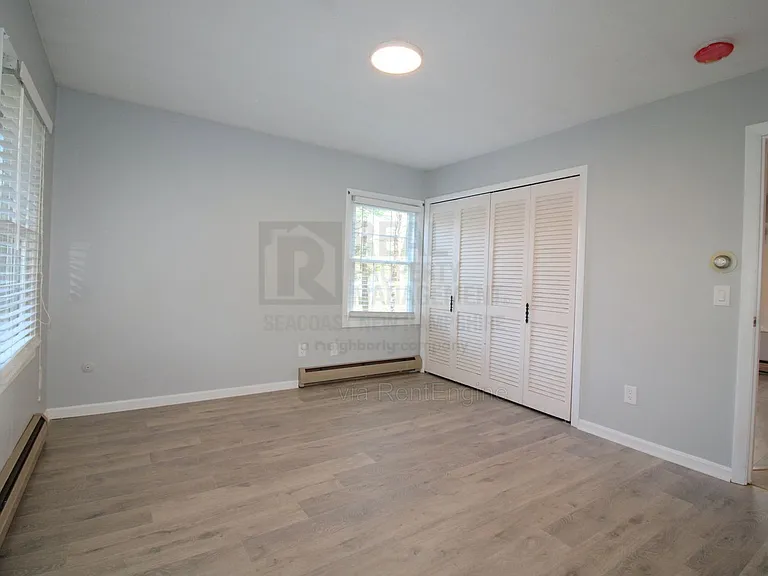 4 Nixon Park — Photo 10