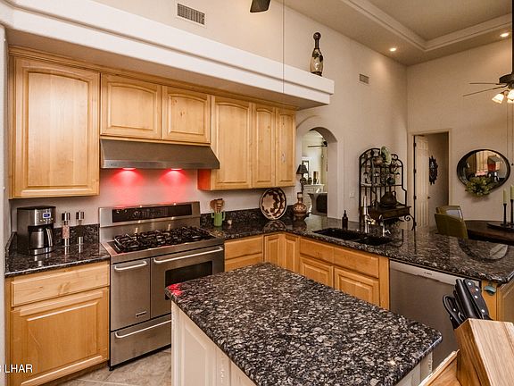 5th image of 2080 Eagle Dr