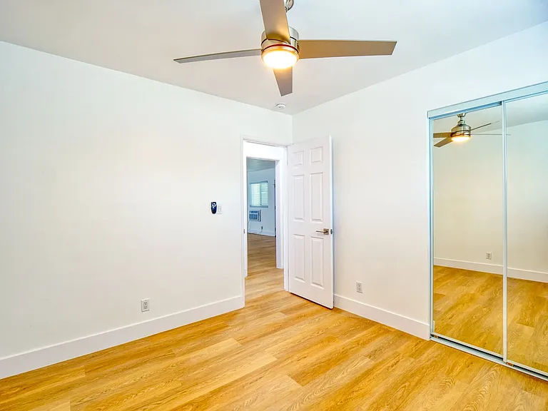 3721 Westwood Blvd — Photo 33