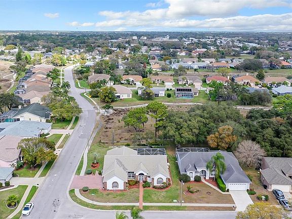 3rd image of 8827 Thoreau Pl
