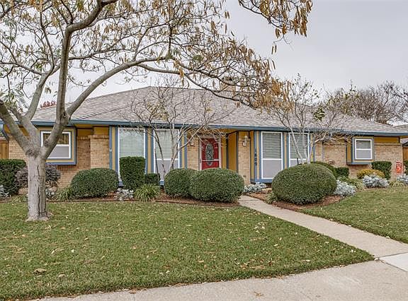 2nd image of 1609 Silverleaf Dr