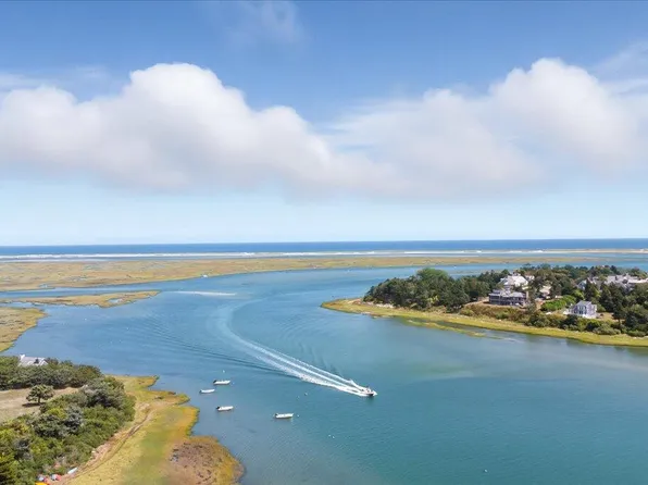60 Smith Heights Way, Eastham, MA 02642