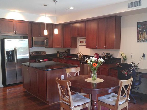 4th image of 525 W Lakeside Dr Unit 139