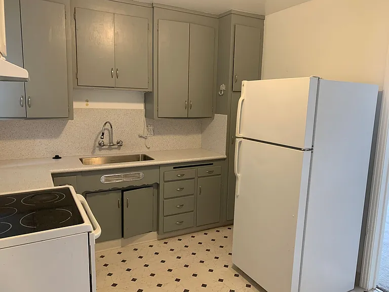 265 Ramona St — Photo 7