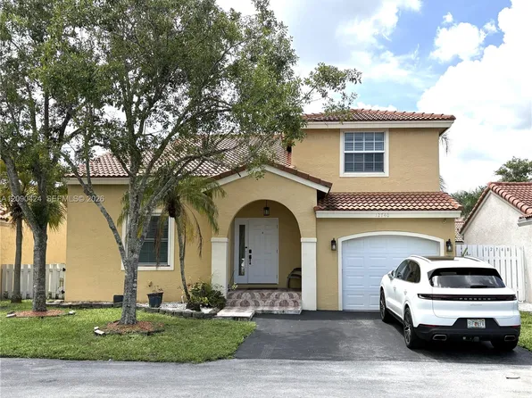12740 NW 15th St, Sunrise, FL 33323