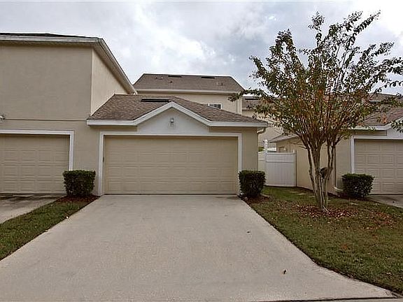 3rd image of 14759 Clarkson Dr