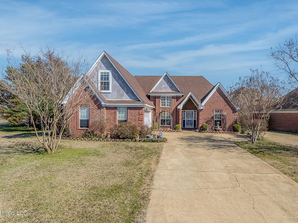 1st image of 6186 Lake Front Dr