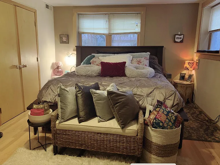 2504 Derbyshire Rd #7 — Photo 12