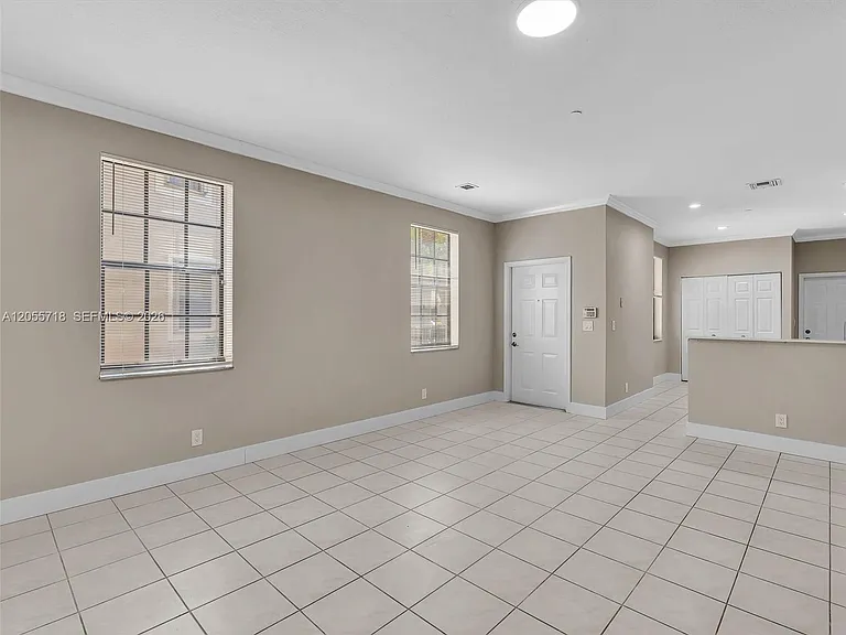 4283 Vineyard Cir #4283 — Photo 18