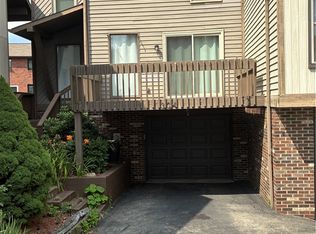 304 Spring Run Dr, Monroeville, PA 15146
