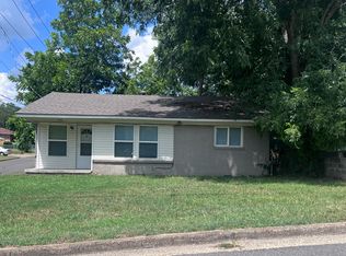 1510 7th St, Hot Springs, AR 71913