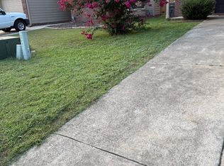 2644 Burke Ln, Fayetteville, NC 28306